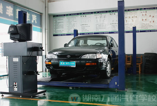 湖南萬通汽車學校，硬件設施