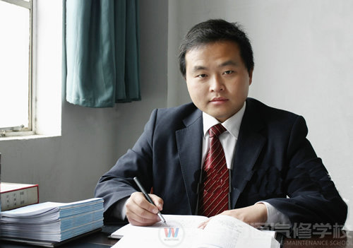 湖南萬通汽車學(xué)校，名師風(fēng)采，陳浮