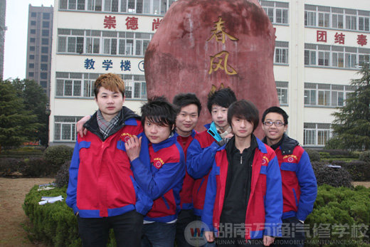 “感恩父母 努力學習”演講比賽系列報道三