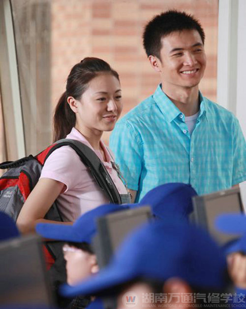 萬通學(xué)子用實(shí)力挑戰(zhàn)高薪