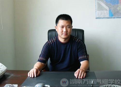 與榜樣對(duì)話 感受不一樣的精彩