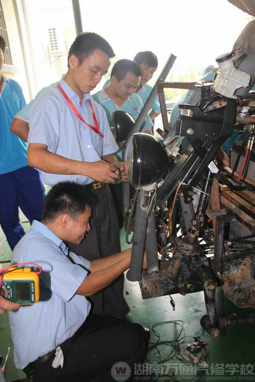 萬通和諧號緊張籌備