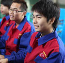 “今年過(guò)年哪也不去 要去就去萬(wàn)通學(xué)汽修”