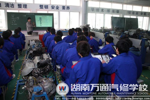 平板電腦教學(xué)讓同學(xué)們學(xué)習(xí)起來更帶勁兒