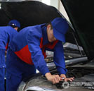 “招工難”下工人工資水漲船高  技術(shù)工人工資更勝一籌