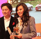 女生 你的名字不是“汽車行業(yè)弱者”