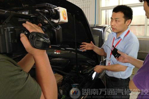 湖南萬通專家講解防雷知識(shí)