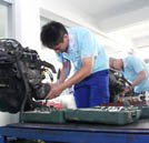 湖南萬(wàn)通重視實(shí)踐能力培養(yǎng) 教給學(xué)子汽修技能真功夫