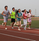 學(xué)院運動場