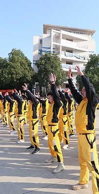 汽修培訓(xùn)技工學(xué)校-新生