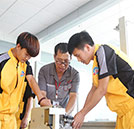 如今學什么好找工作嗎？學汽修怎么樣？