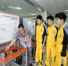 機器人正在搶你工作，沒有一技之長的你怎么辦？