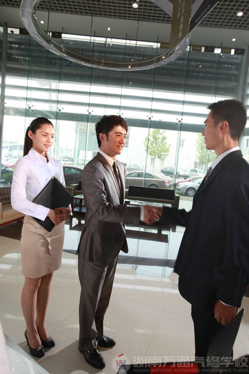 湖南萬通汽修學校，培養(yǎng)汽修人才