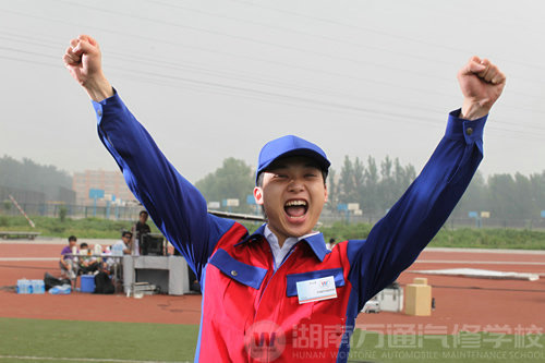 湖南萬通汽修學校，培養(yǎng)汽修精英