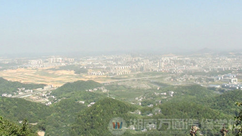 湖南萬(wàn)通汽修學(xué)校，暑期訓(xùn)練營(yíng)活動(dòng)