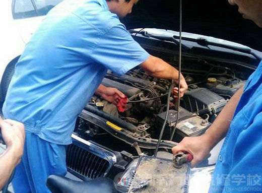 汽修技工需求量不斷增加 薪資看漲