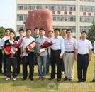 熱烈慶祝我校學(xué)子赴川比賽凱旋歸來