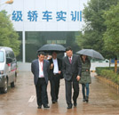 廣汽三菱來我校探討“聯(lián)姻”事宜