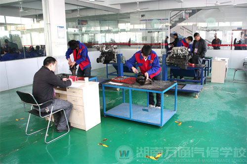 實際操作考場-湖南萬通汽修