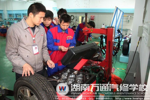 學(xué)汽修技術(shù)拿高薪工資