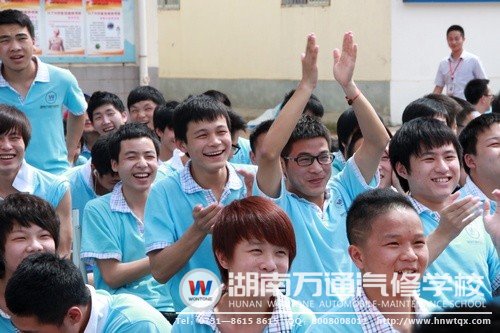 臺(tái)下同學(xué)熱情高昂