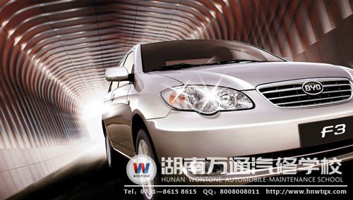 獲贈(zèng)實(shí)訓(xùn)設(shè)備，標(biāo)志著湖南萬(wàn)通校企合作模式取得新進(jìn)展