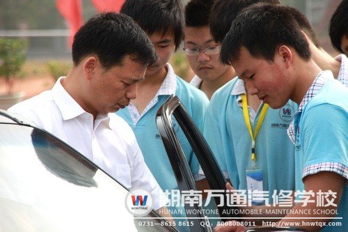 學(xué)駕駛也有諸多講究