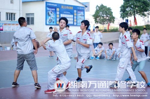 寢室籃球賽激情似火