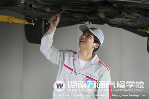 退伍軍人學汽修，照亮自己的人生