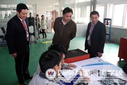 湖南萬通理實一體化的教學(xué)，贏得了劉副局長的認(rèn)可