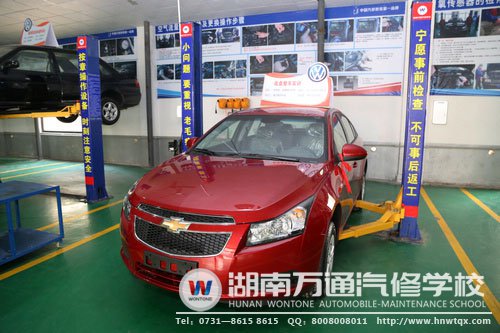 湖南萬通持續(xù)斥資引入實(shí)訓(xùn)車輛