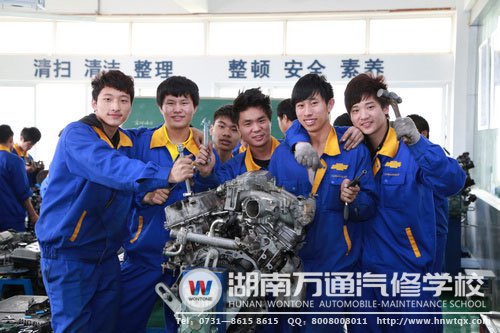 湖南萬(wàn)通學(xué)子對(duì)學(xué)校教學(xué)很滿(mǎn)意