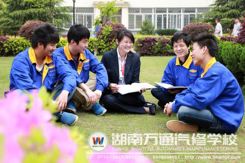 有這樣的班主任，學(xué)生們何樂(lè)不為？