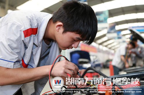 嚴(yán)謹(jǐn)仔細(xì)，按流程操作