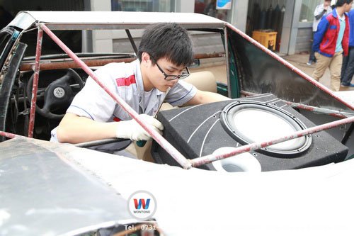 同學們的勤奮刻苦，造就了桑塔納的改頭換面