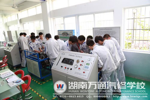 湖南萬(wàn)通實(shí)訓(xùn)課程多，為就業(yè)打下基礎(chǔ)