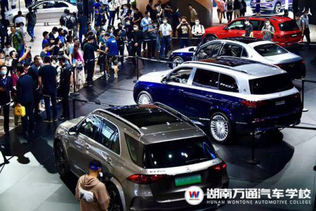 廣州車展爆滿，我們?cè)摽词裁矗繋状罄煤湍阆⑾⑾嚓P(guān)！
