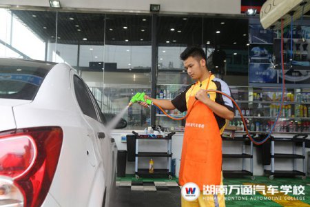 權(quán)威數(shù)據(jù)說話：汽車美容行業(yè)前景有多廣？