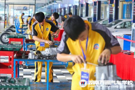 只用學費來衡量一所學校,你確定能選到好學校嗎?