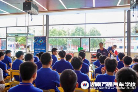 技術(shù)大求真課堂開課啦！一起探神奇技術(shù)，給普通的輪轂“華麗變裝”！