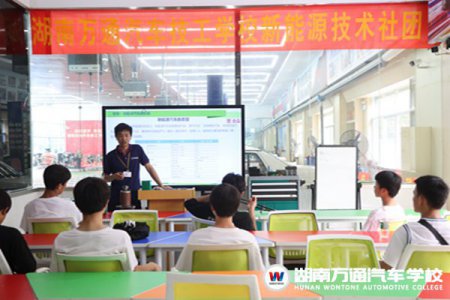 六重好禮！月圓中秋，湖南萬通邀你共度...