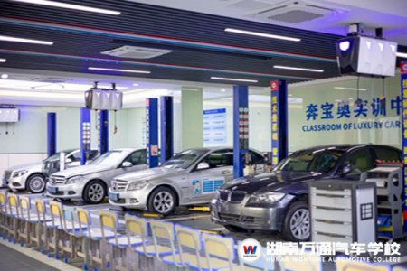 沒工作？想轉(zhuǎn)行？這里有一份就業(yè)指南，適合你！