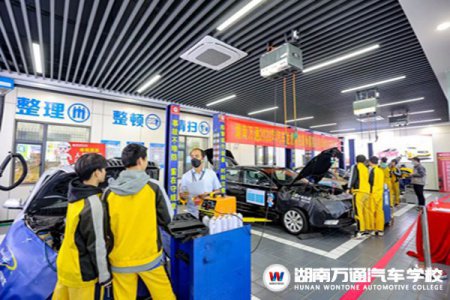 降溫？這里簡(jiǎn)直不要太火熱！速來圍觀……