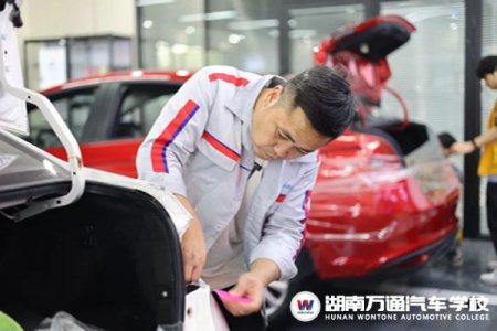 新年學(xué)新技 | 2023開(kāi)年，成年人學(xué)什么技術(shù)最靠譜？