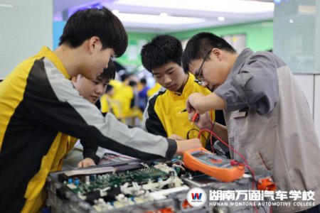 初中成績(jī)不好，哪幾類學(xué)生選擇職校合適？