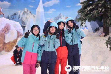 多圖直擊，35°盛夏，我們?nèi)ネ嫜┝?！這樣的夏令營你想要嗎？現(xiàn)在還有機(jī)會，快來！