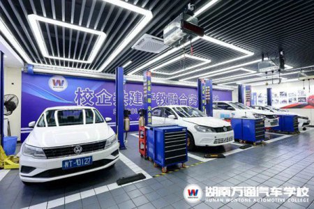 開(kāi)學(xué)后就想轉(zhuǎn)學(xué)怎么辦？擇校不滿意？趁現(xiàn)在，還能選個(gè)好學(xué)校！