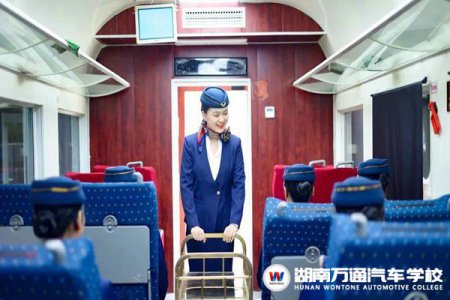 湖南萬(wàn)通2024年春季廈門鐵餐校企定向班開(kāi)始招生啦，限招42人！