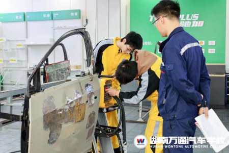 投入小，回報(bào)快！【汽車美容】非常值得創(chuàng)業(yè)者選擇的實(shí)體行業(yè)