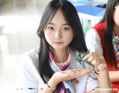 學(xué)子故事|學(xué)技術(shù)搞事業(yè)的女孩閃閃發(fā)光！